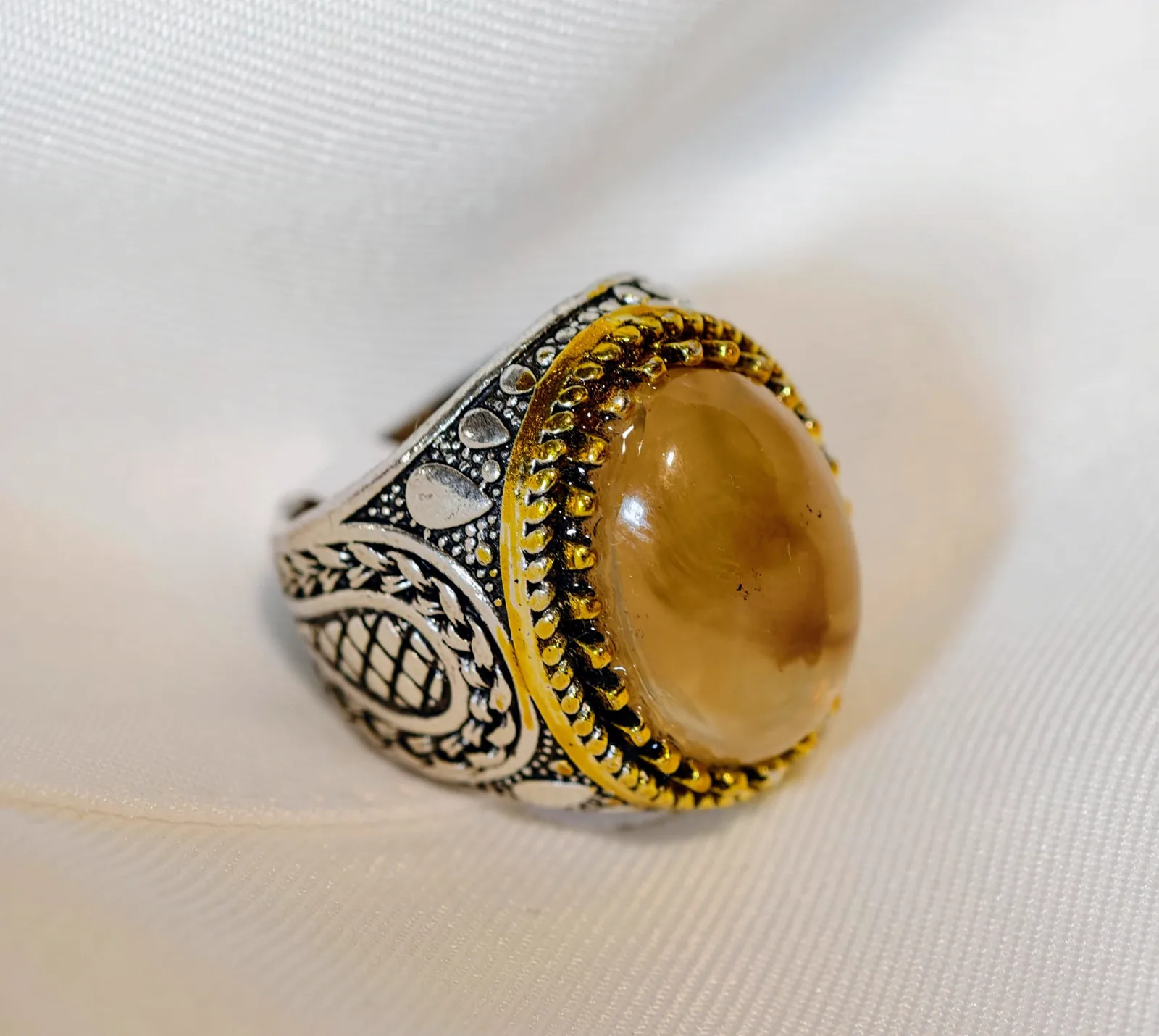 Bague homme pierre citrine doree monture bicolore - Khaldoun